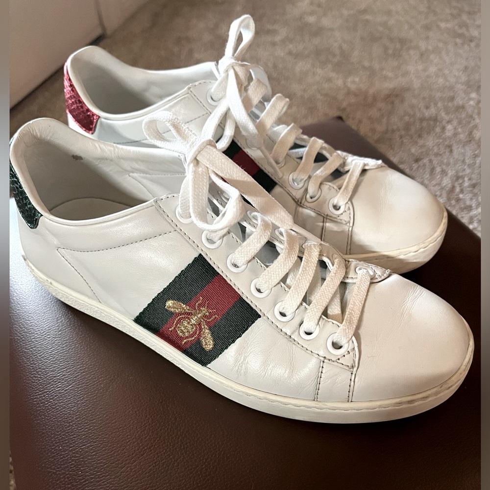 Gucci Leather Sneaker